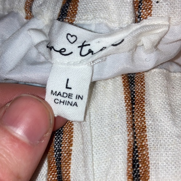 Skirt - Picture 3 of 3